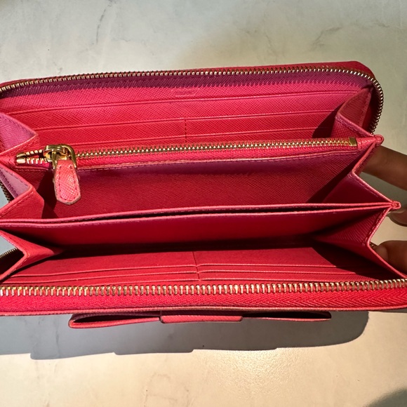 AUTHENTIC Prada Pink Saffiano Bow Wallet (Pre-Owned) - Picture 6 of 10